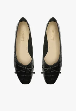 Arissa Black Leather Ballet Flat