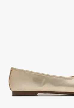 Arissa Gold Leather Ballet Flat