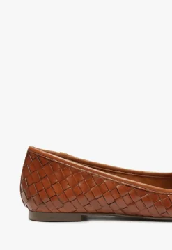 Arissa Honey Peach Leather Ballet Flat