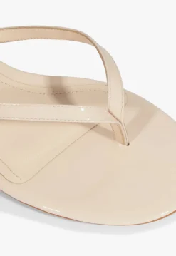 Carolyn Sandal