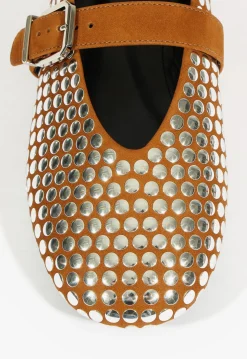 Eiza Studs Ballet Flat