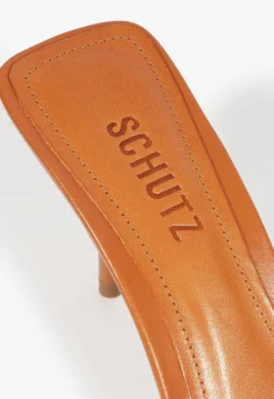 Elodie Sandal