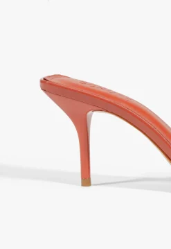 Elodie Sandal