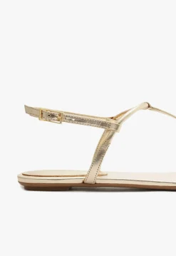 Elsha Flat Sandal