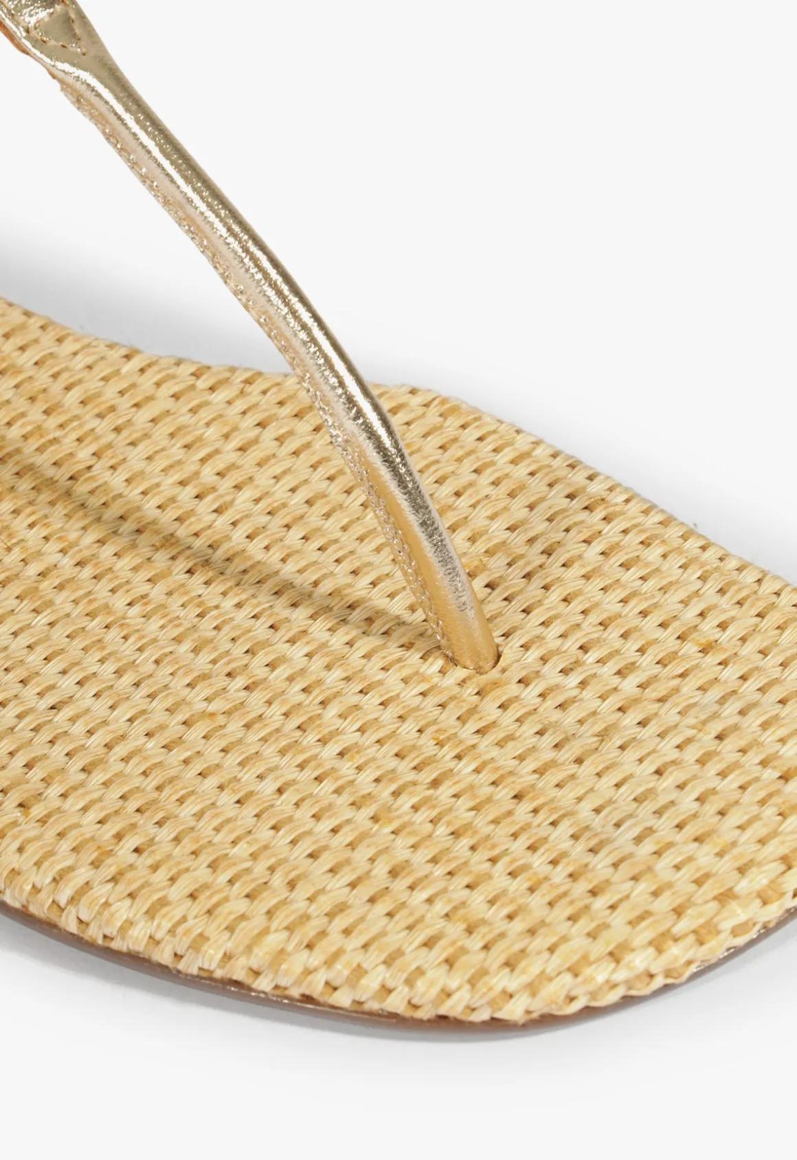 Elsha Flat Sandal