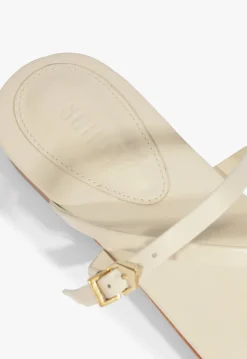 Elysa Sandal
