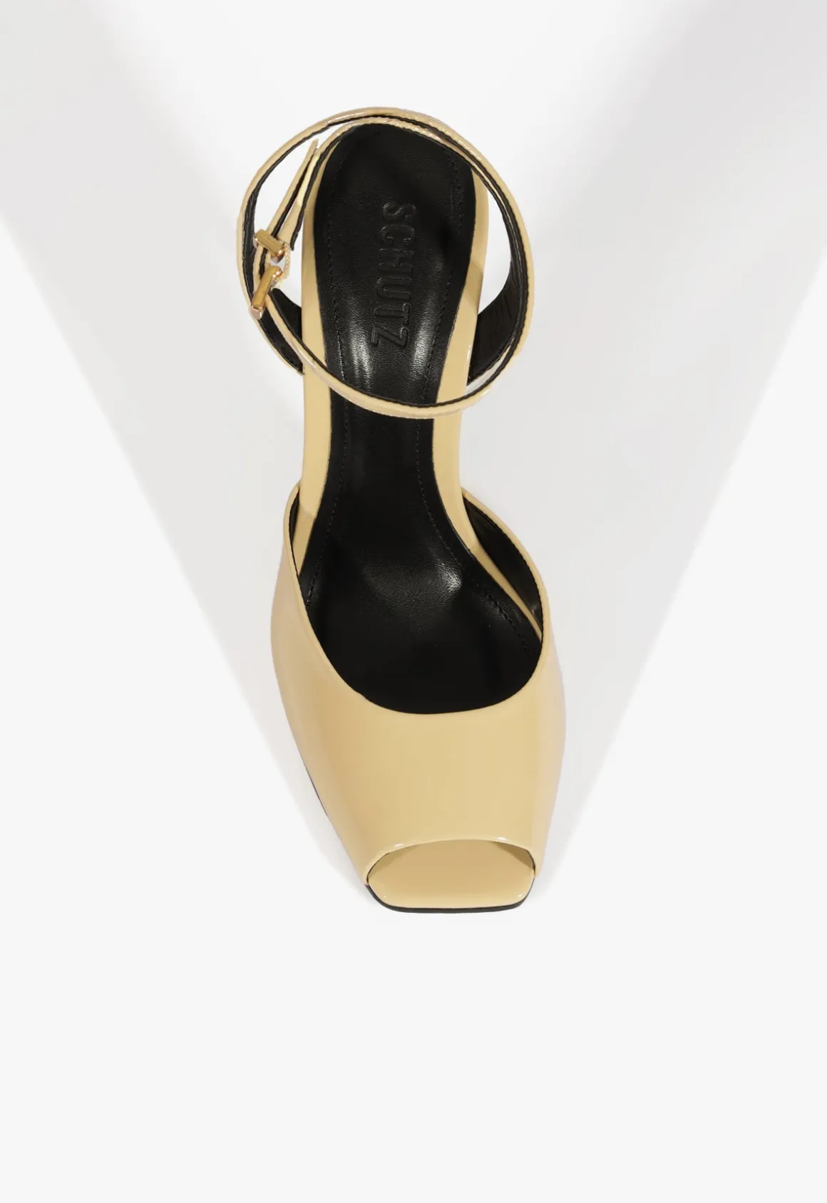 Estella Patent Pump