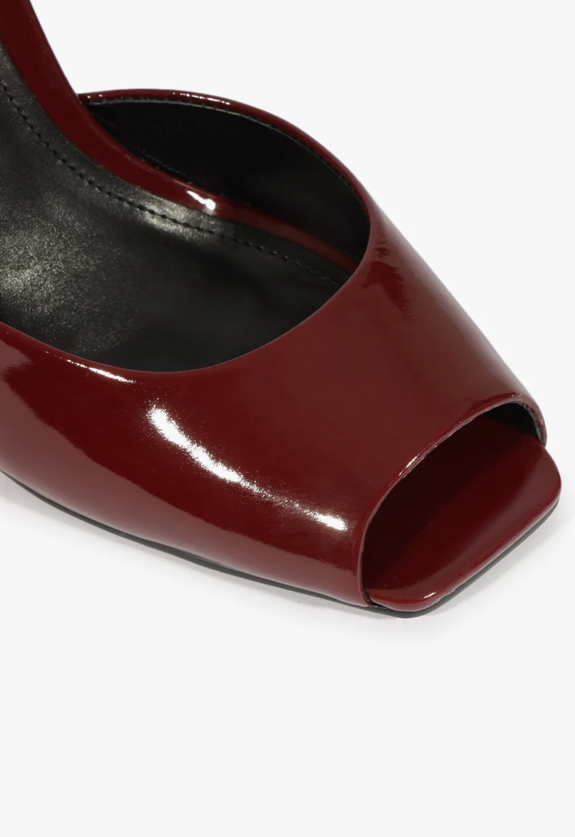 Estella Patent Pump