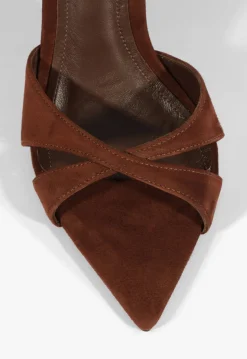 Hilda Leaf Suede Sandal