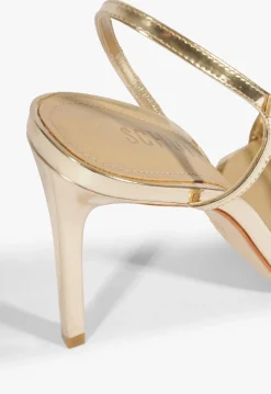 Inez Sandal