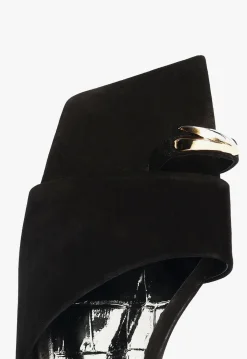 Jodie Black Leather Flat Sandal