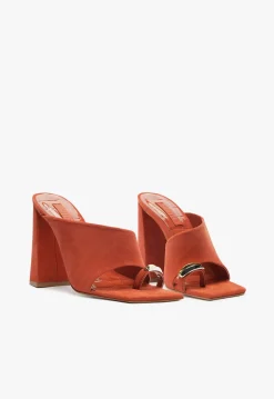 Jodie Sandal