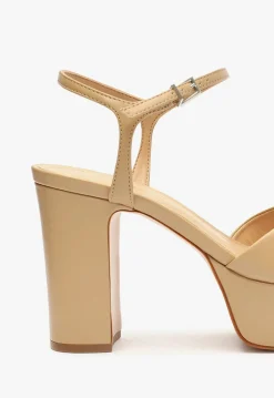 Keefa Sandal