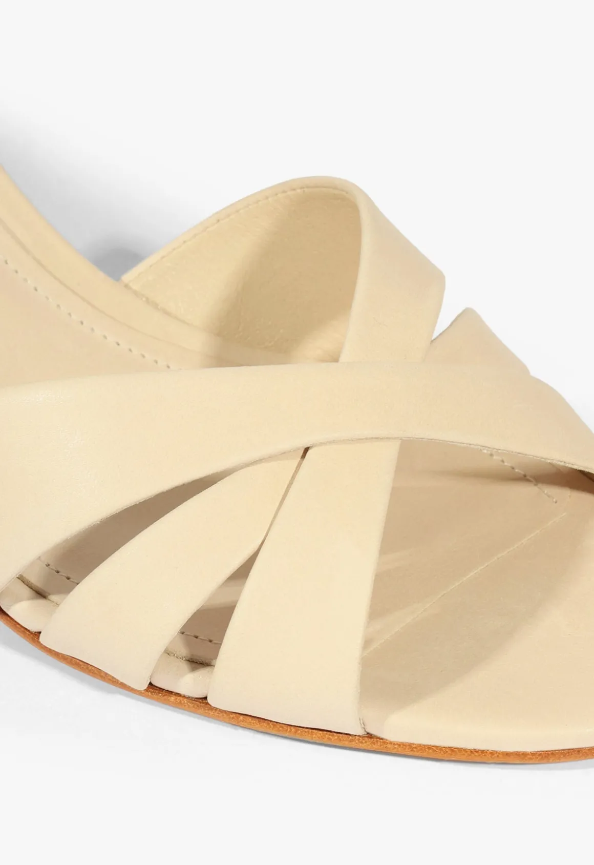 Keefa Straw Mule Sandal
