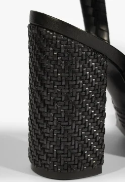 Khari Sandal