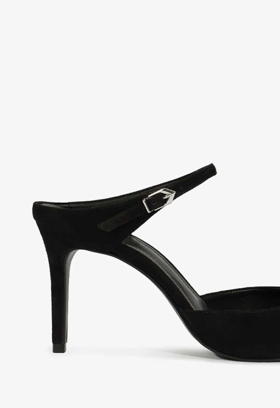 Laura Mid Stiletto Black Pump