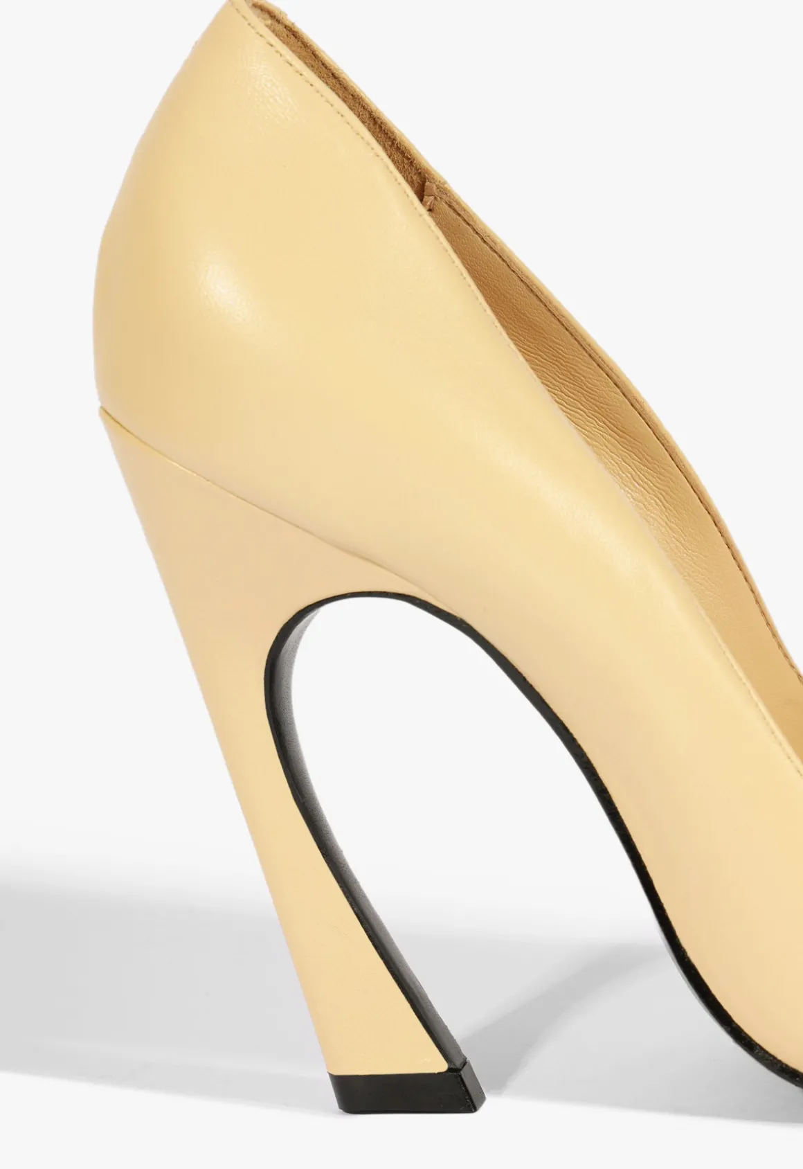 Lexi High Sculptural Beige Pump