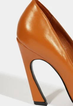 Lexi High Sculptural Brown Pump