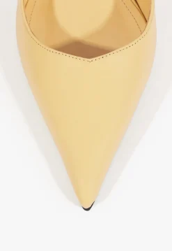 Lexi Mid Sculptural Beige Pump