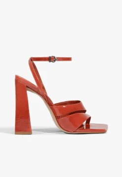 Madeline Sandal