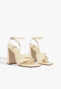 Madeline Sandal