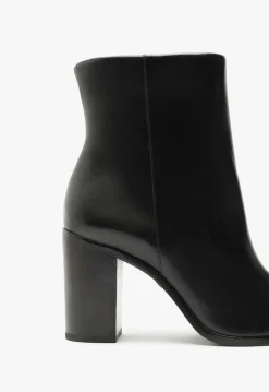 Mikki Block Bootie