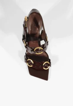Selina Sandal