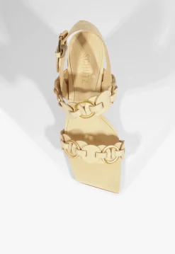 Selina Sandal