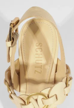 Selina Sandal